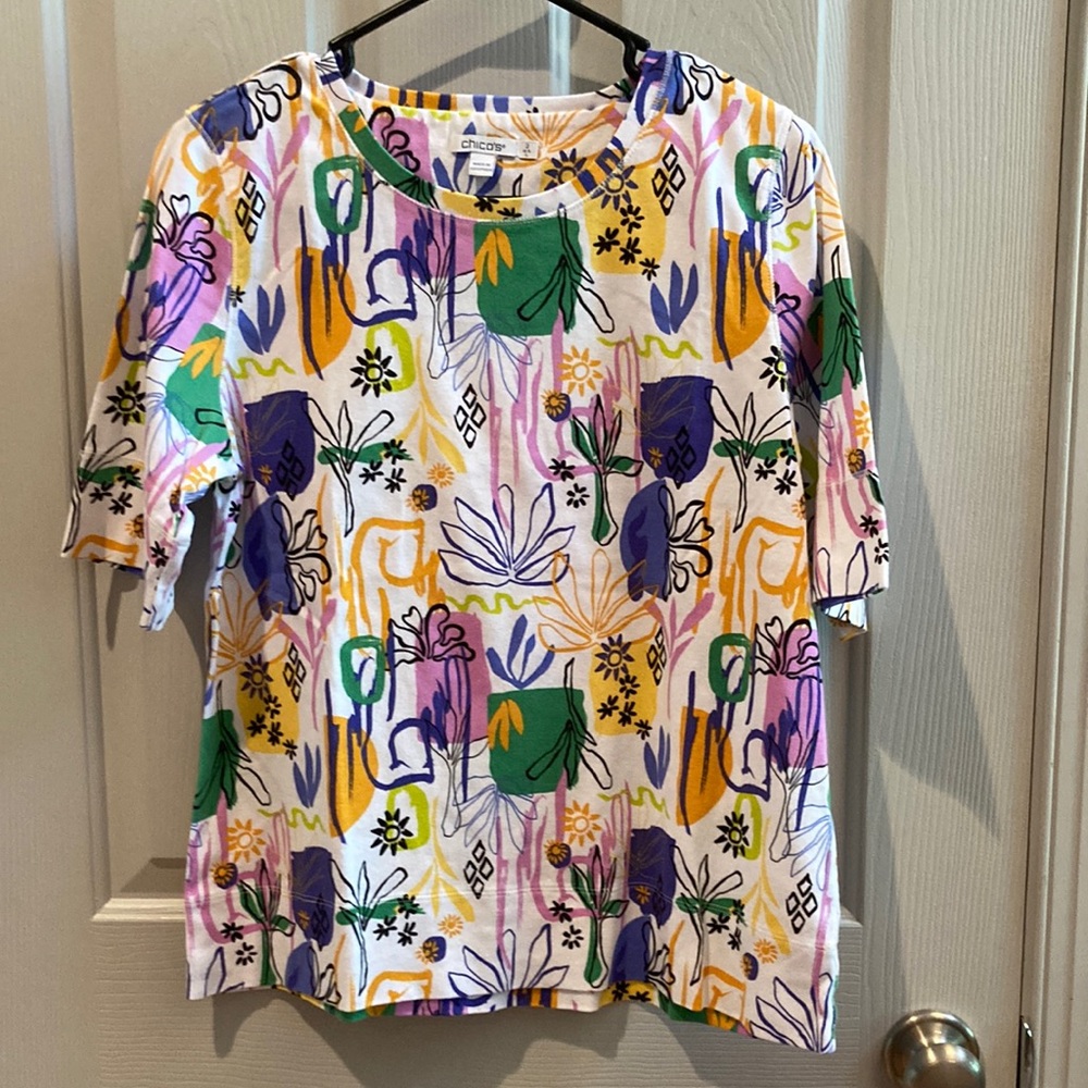 VGUC Chico’s Shirt
